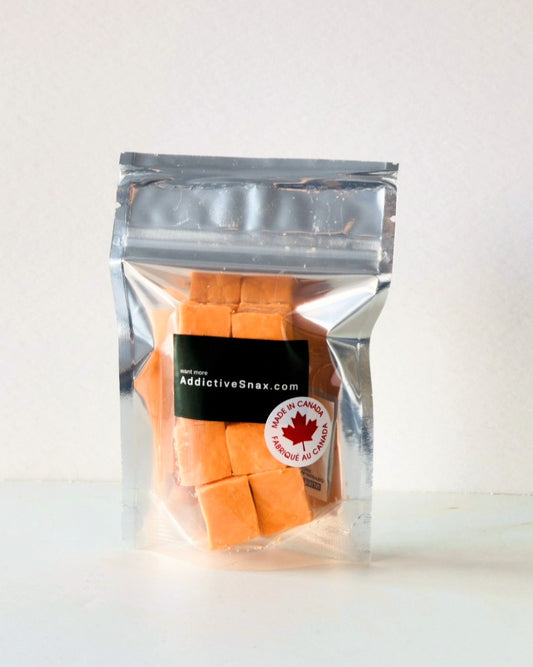 Freeze Dried Old Aged Cheddar Cheese Bites